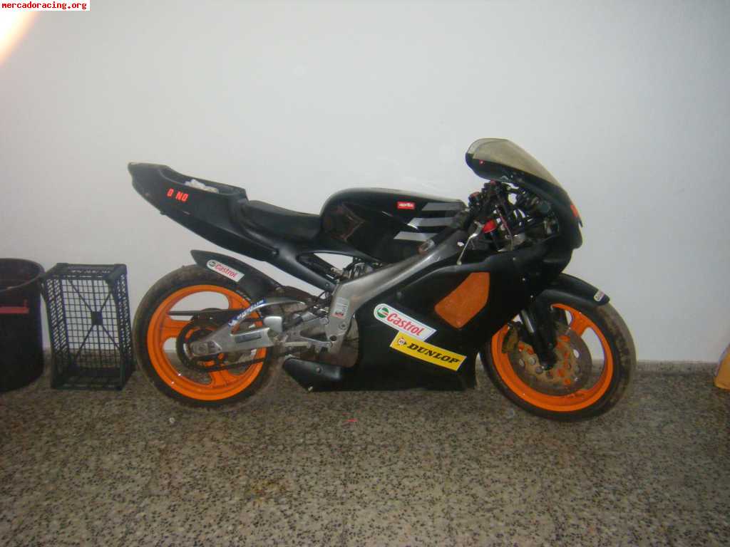 Vendo o cambio por kartaprilia rs 125 de circuito con papele