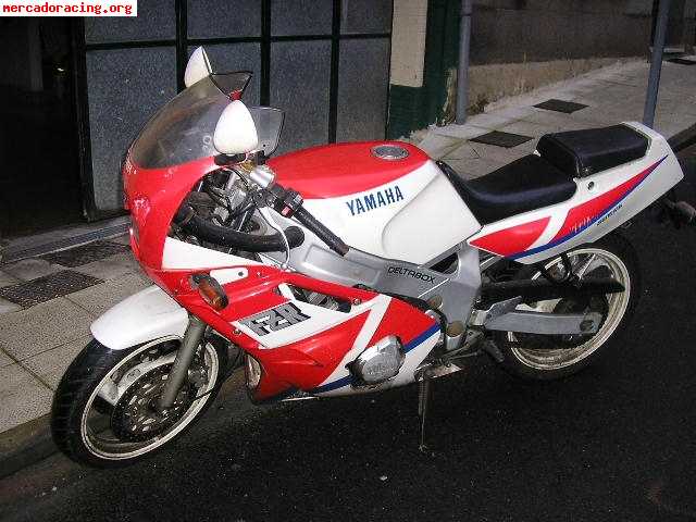 Yamaha fzr genesis 600