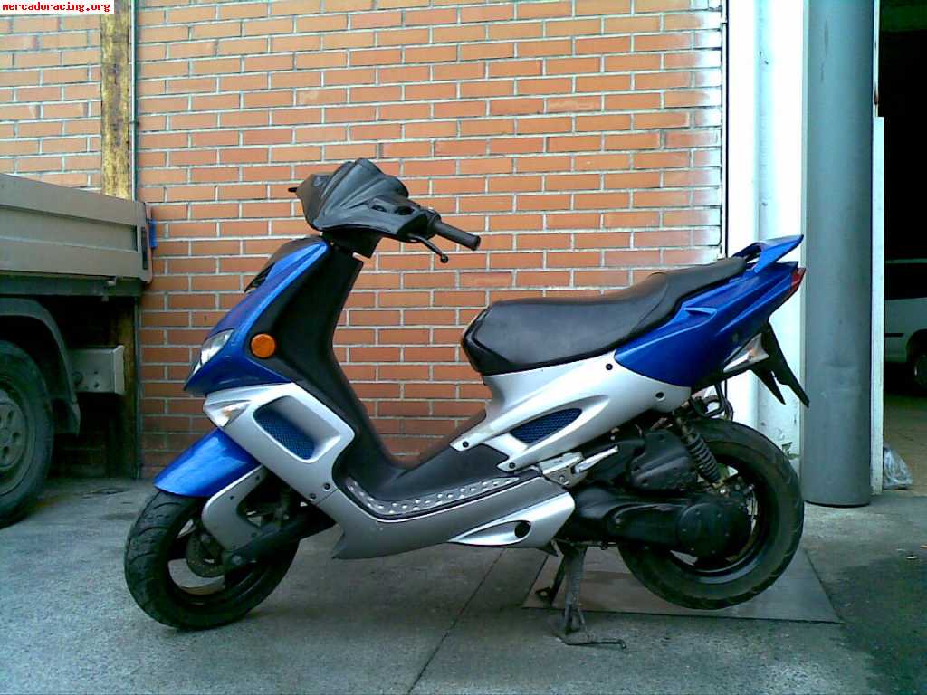 Se vende peugeot speedfight 49cc