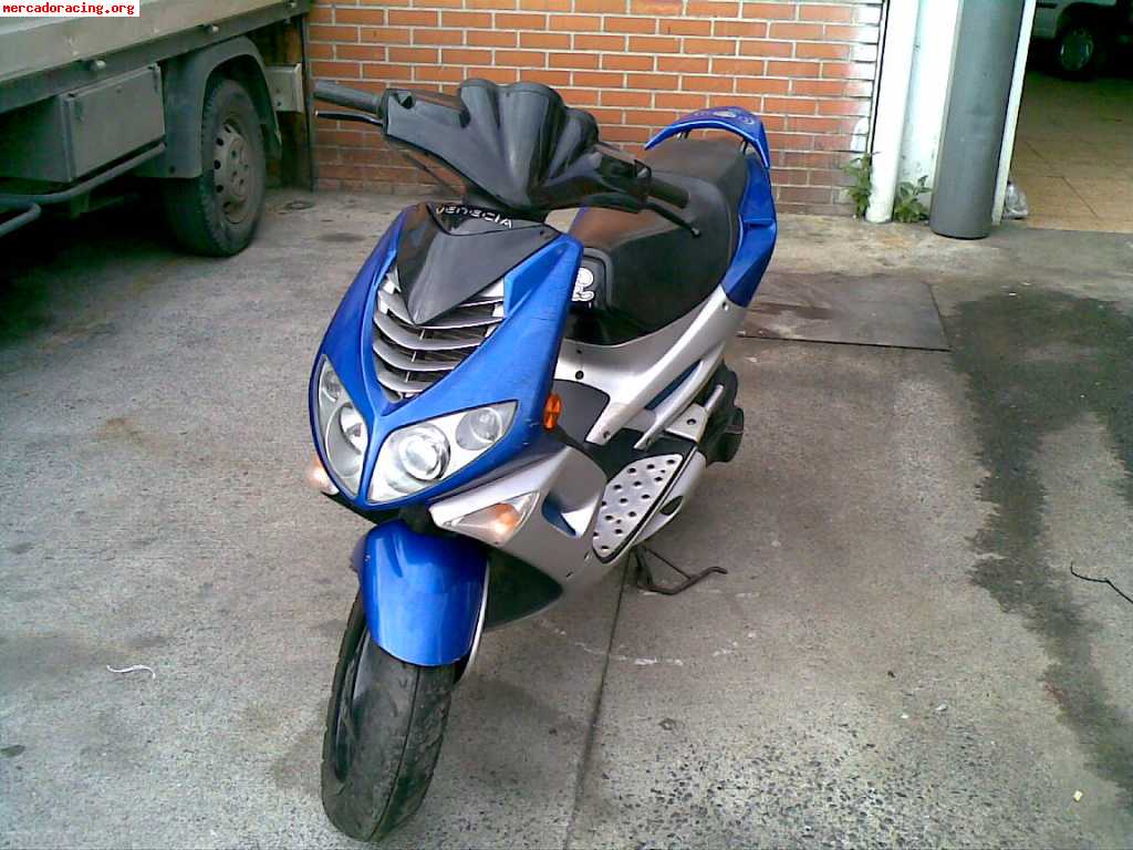 Se vende peugeot speedfight 49cc