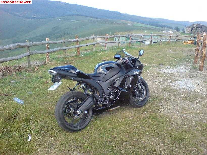 Kawasaki zx6r 3780km.