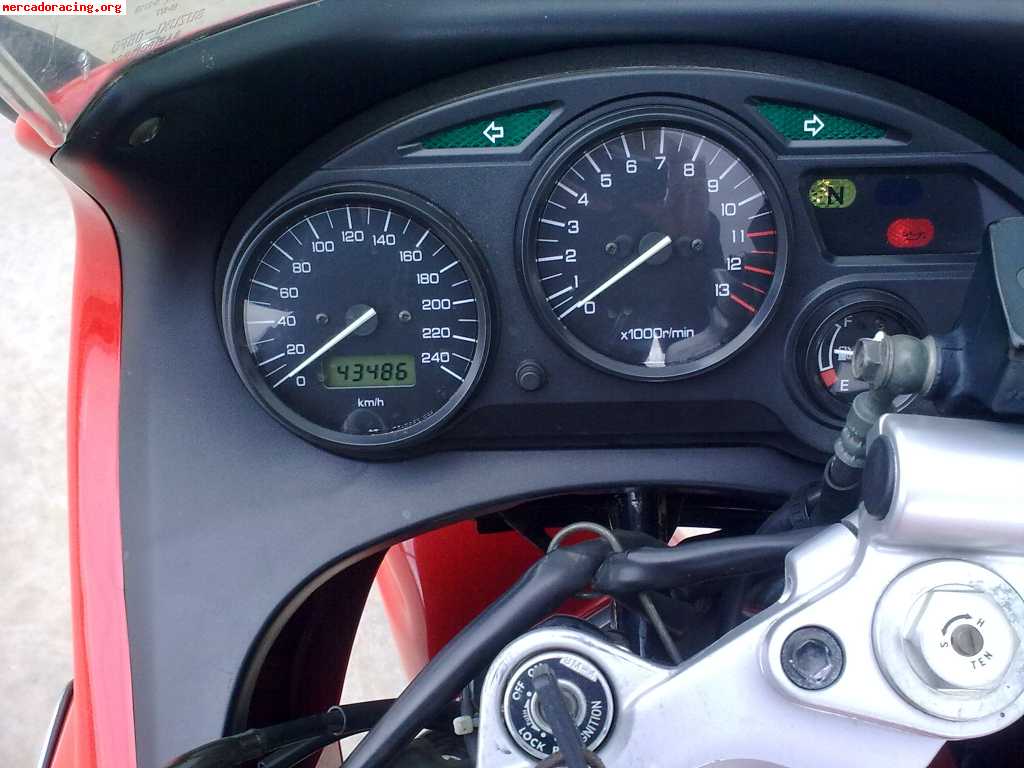 Suzuki gsx 600 f limitada