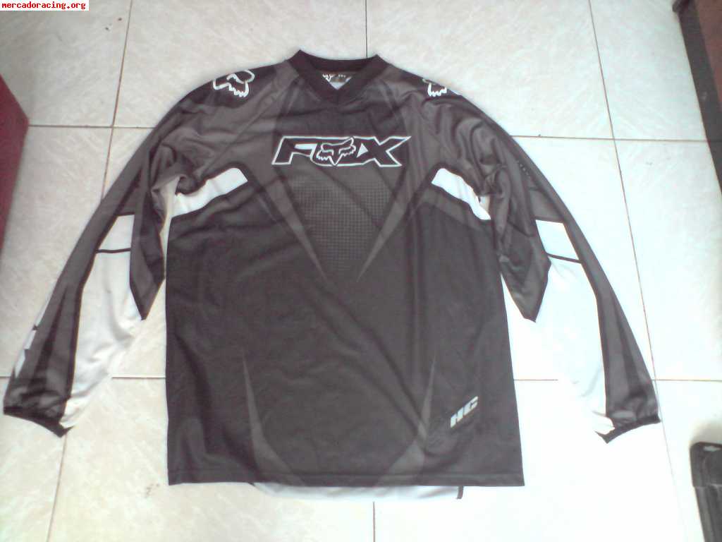 Equipacion completa moto de cross 2oo euros