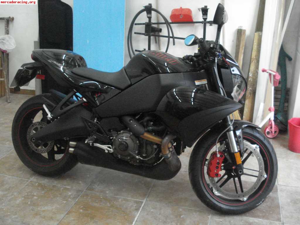 Vendo buell 1125 cr del 2008 con 1000 km