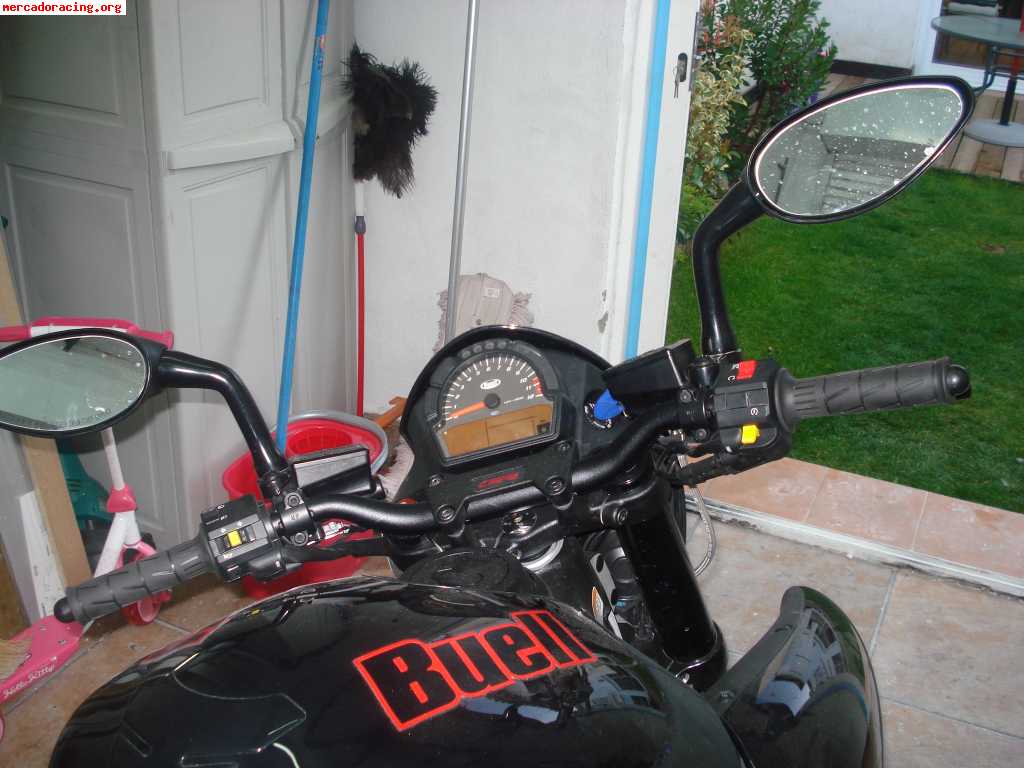 Vendo buell 1125 cr del 2008 con 1000 km