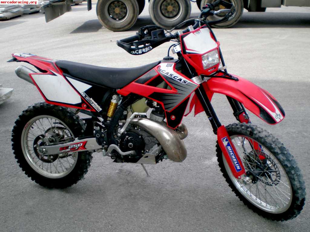 Gas gas ec 250cc matriculada año 2007