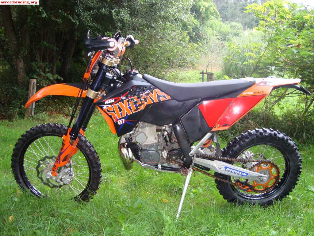 Se vende ktm exc 250 six days 08