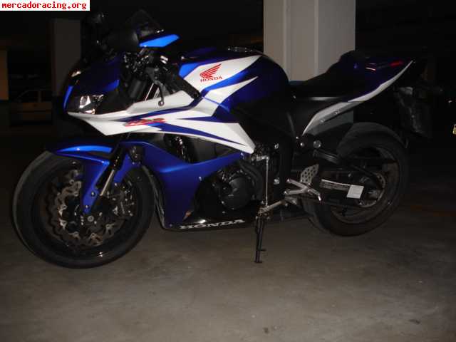 Vendo cbr 600 rr 2008 limitada en papeles