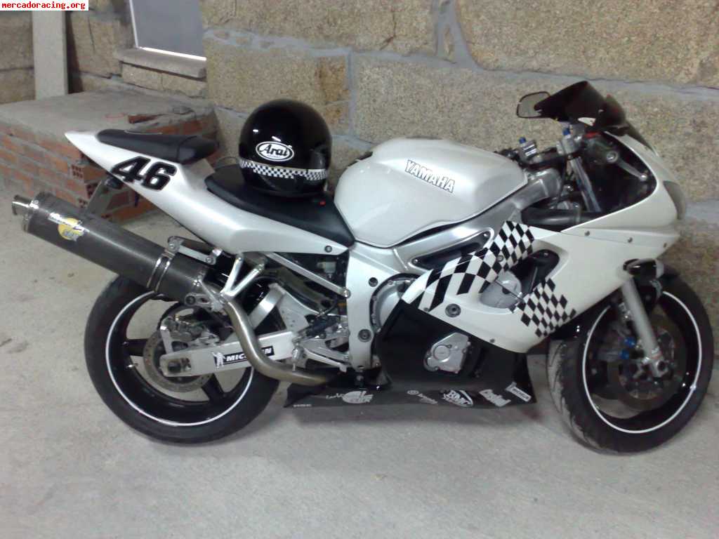 Se vende yamaha yzf r6