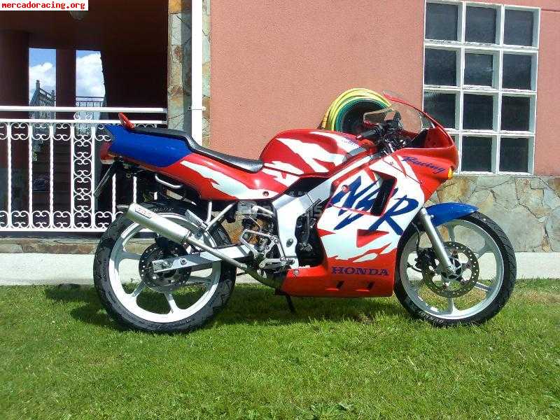 Honda nsr 