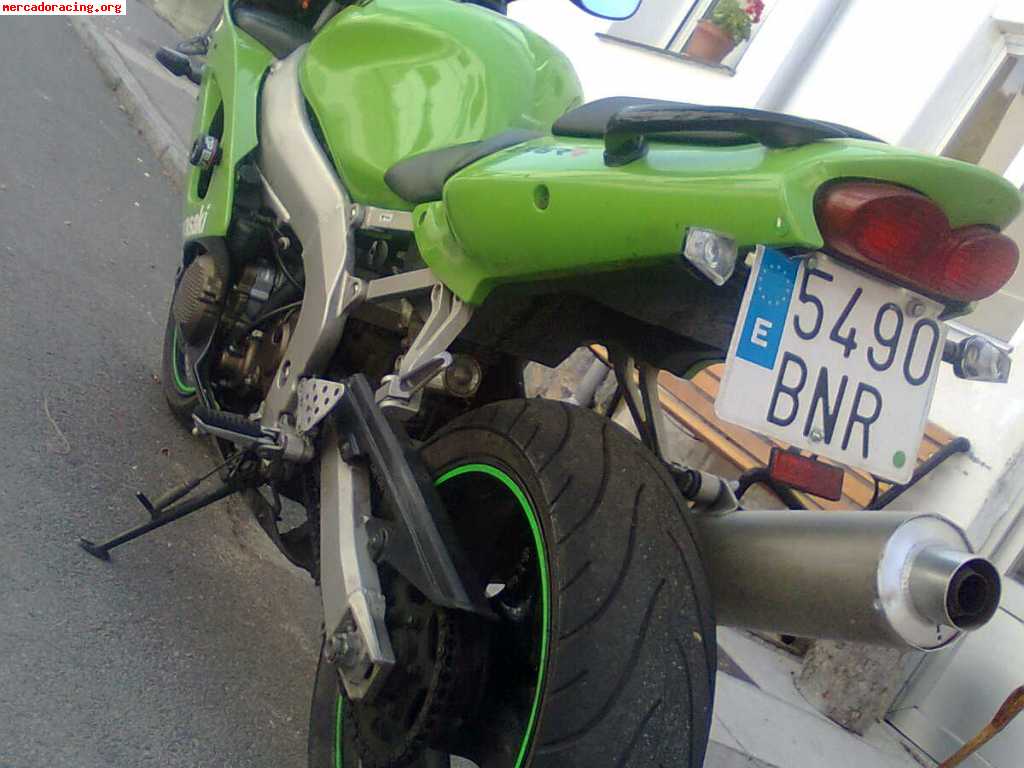 Kawasaki zx6r ninja 2001