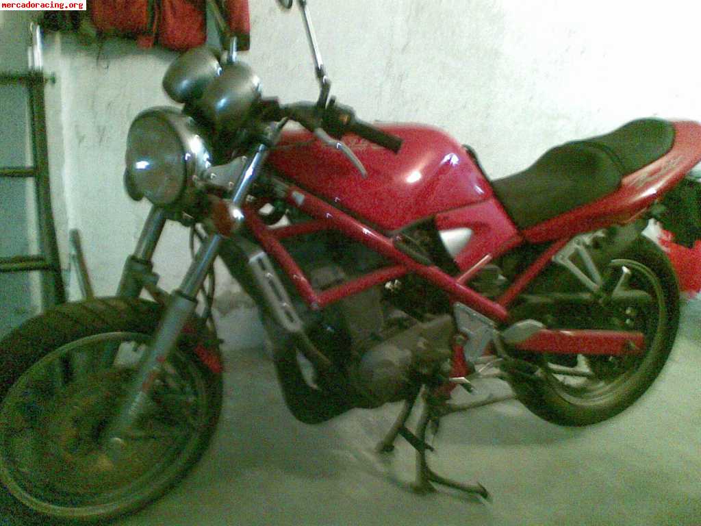 Suzuki bandit 400