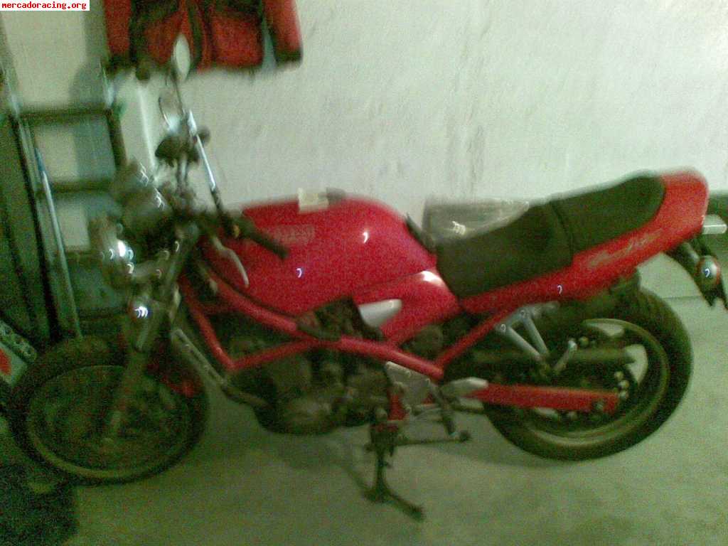 Suzuki bandit 400