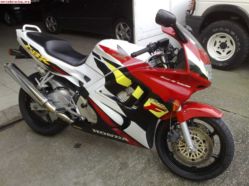 Cbr 600 fii impoluta