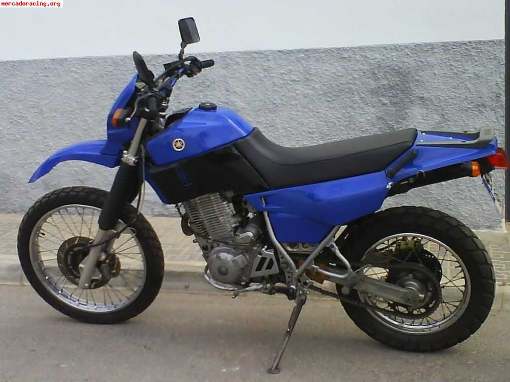 Se vende yamaha xt600