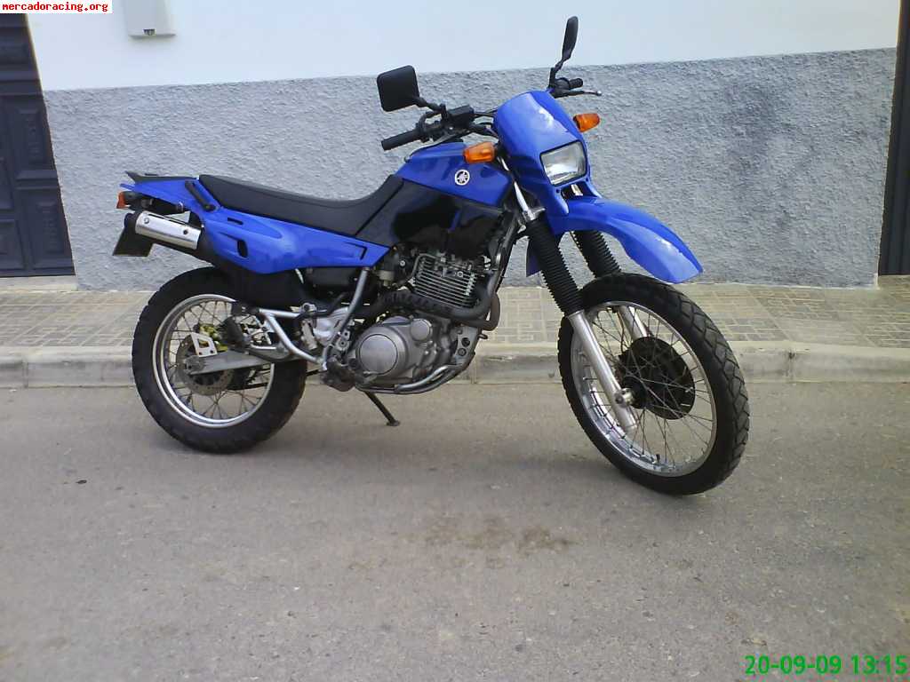 Se vende yamaha xt600