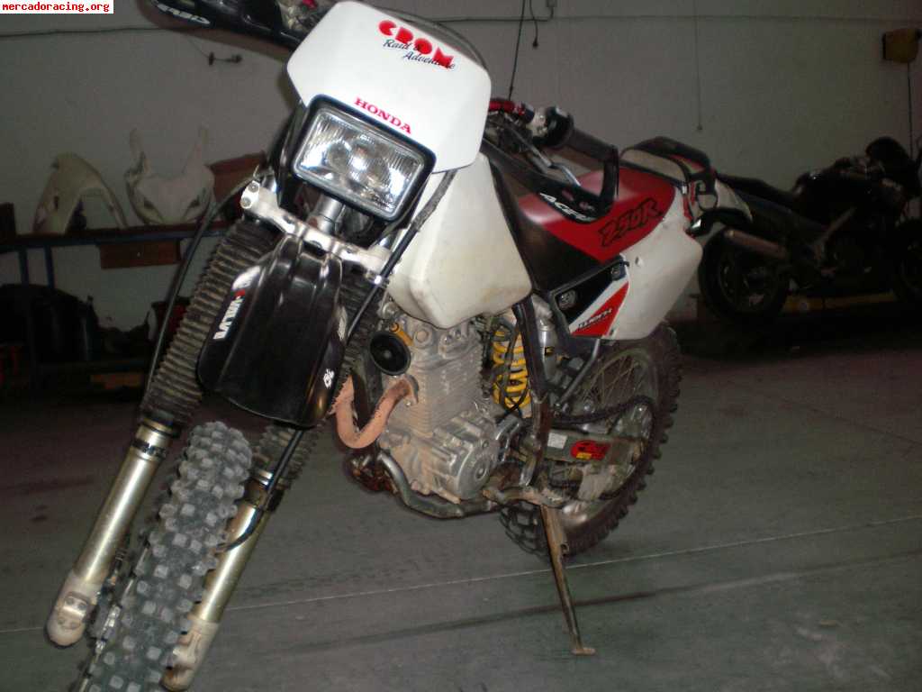 Honda xr 250 r `00.