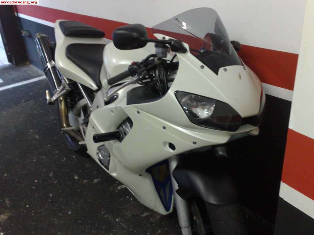 Yamaha r6