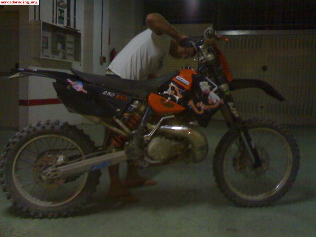 Vendo ktm 250 exc 2006 3000€