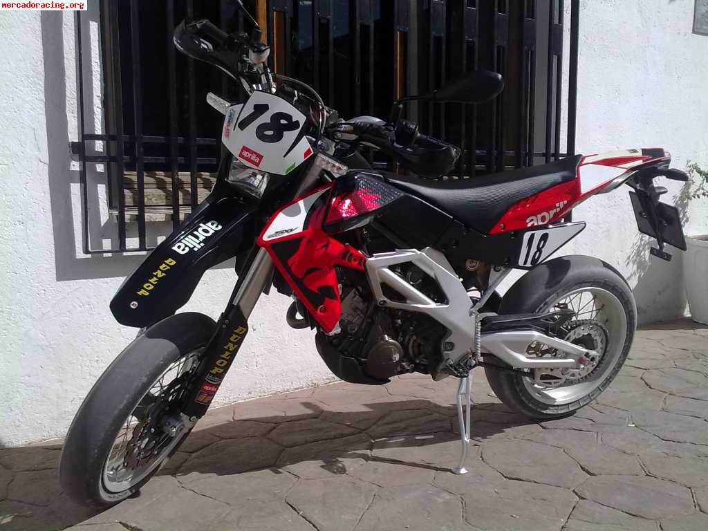 Aprilia sxv 550