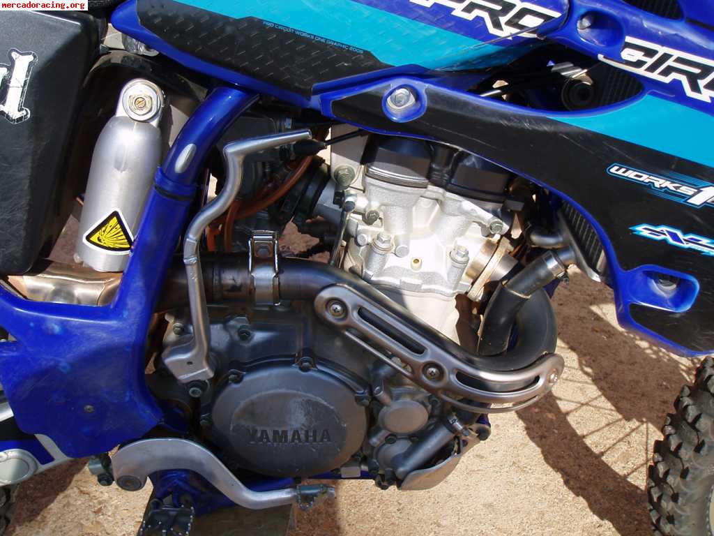 Yamaha yz250f vendo o cambio