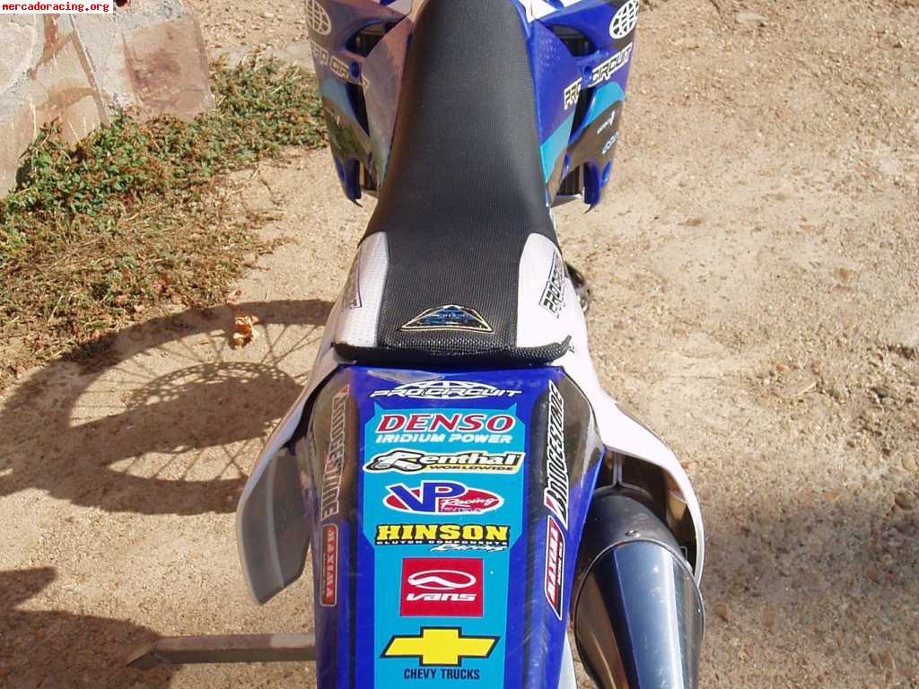 Yamaha yz250f vendo o cambio