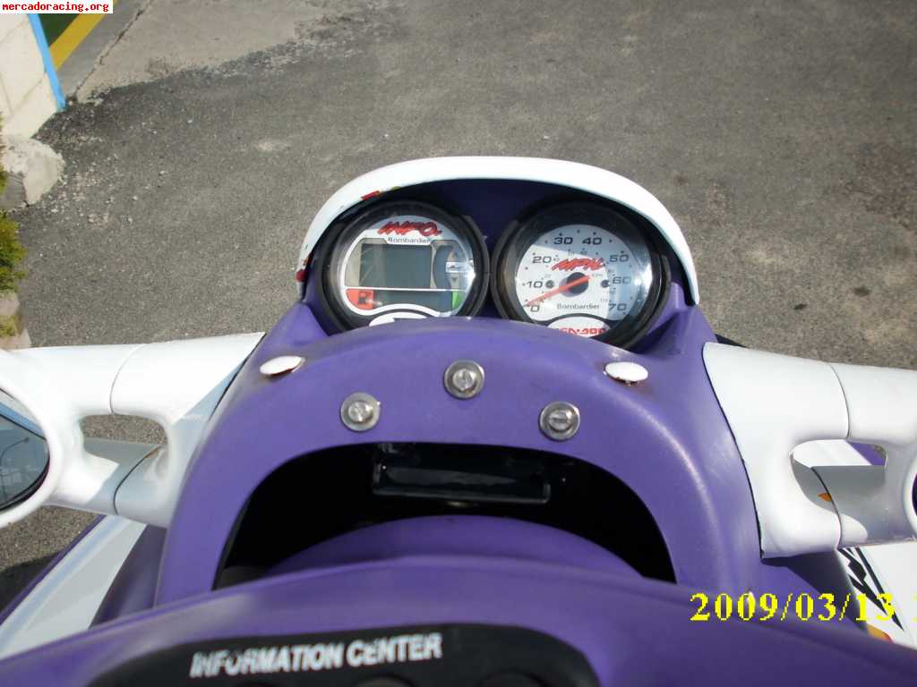 Se vende cambio moto  acuatica bombardier 1100cc 2tiempos 13