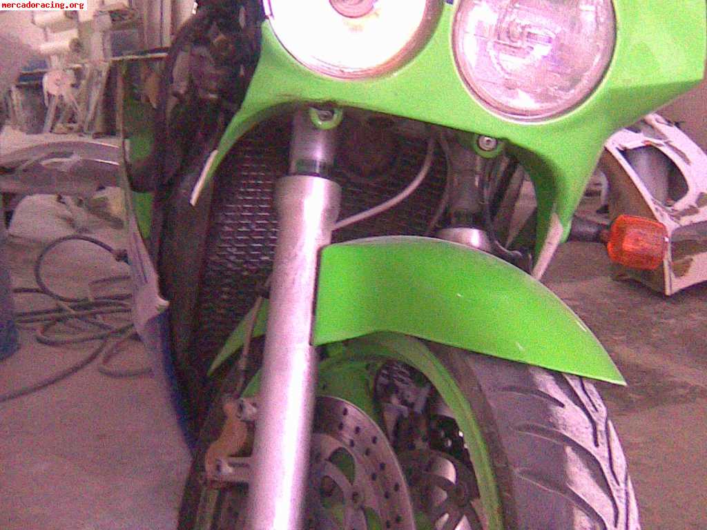 Kawasaki zxr 750