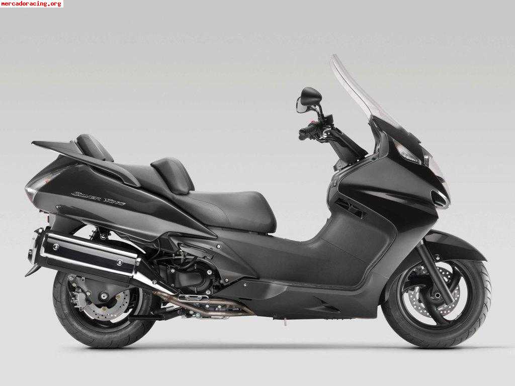 Se vende honda silver wing y beta rk6 