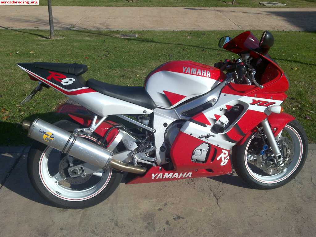 Vendo yamaha yzf r6!!!!!!!!!!!!!!!!!!!!!!!!!!!!!!!!!!!