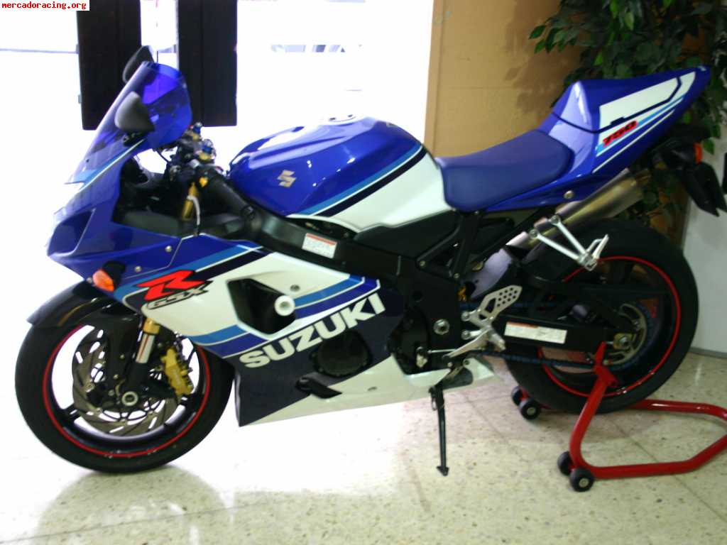 Se vende gsxr 750