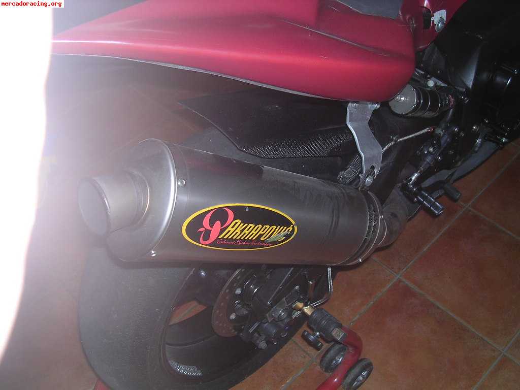 Yamaha r1 año 2003 para circuito