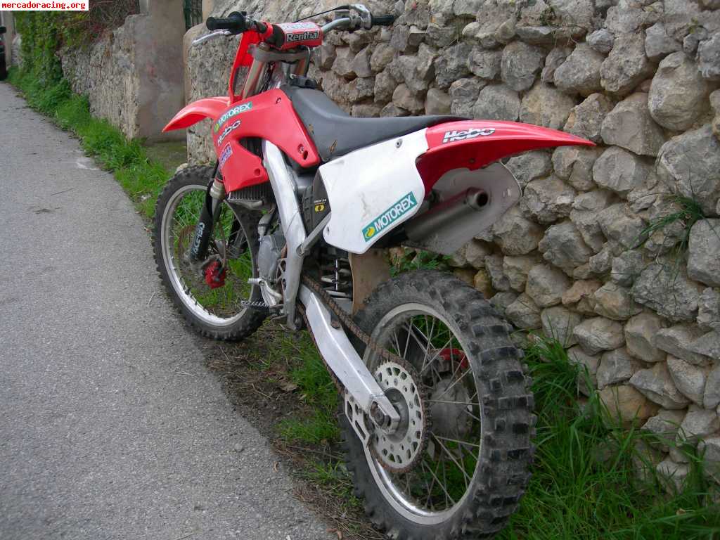 Se vende honda cr 125 r 2001