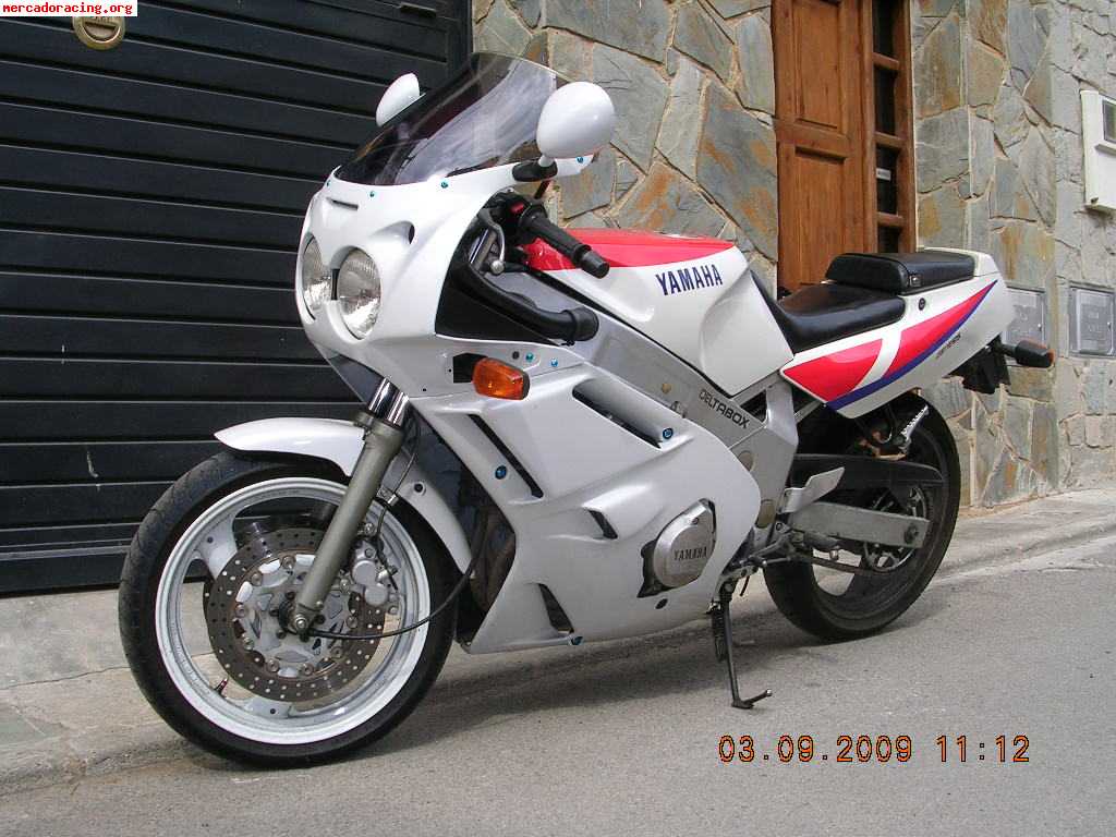 Yamaha fzr 600