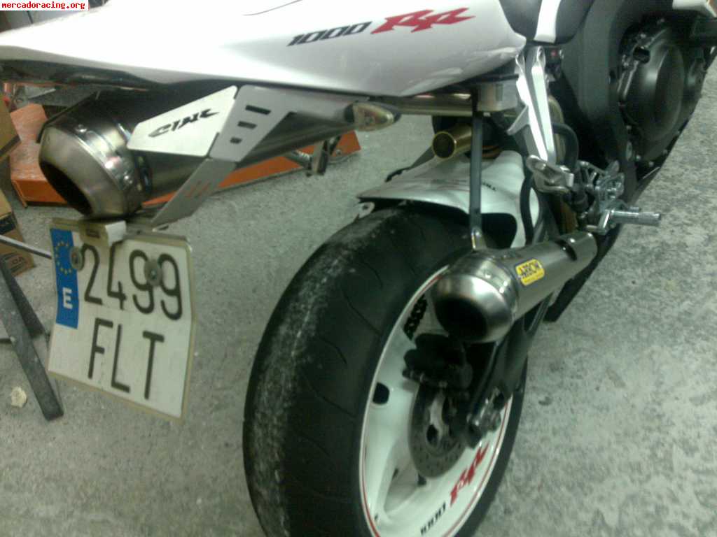 Honda cbr 1000rr