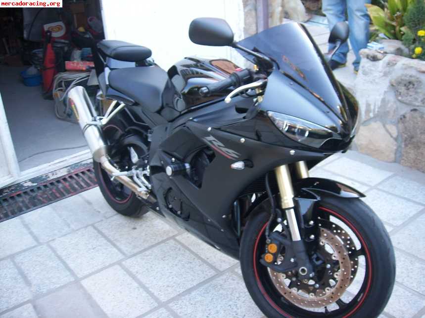 Se vende yamaha r6 en perfecto estado