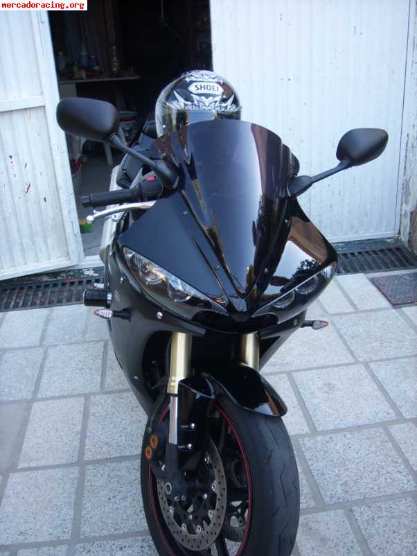 Se vende yamaha r6 en perfecto estado