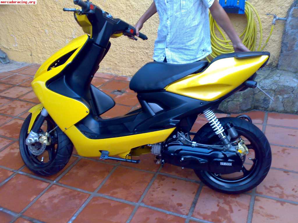 Se vende aerox r