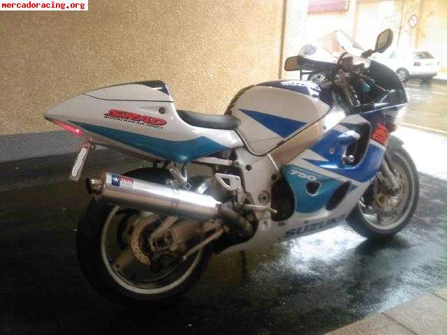 Gsxr 750i srad 99