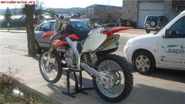 Honda cr 250  año 2004