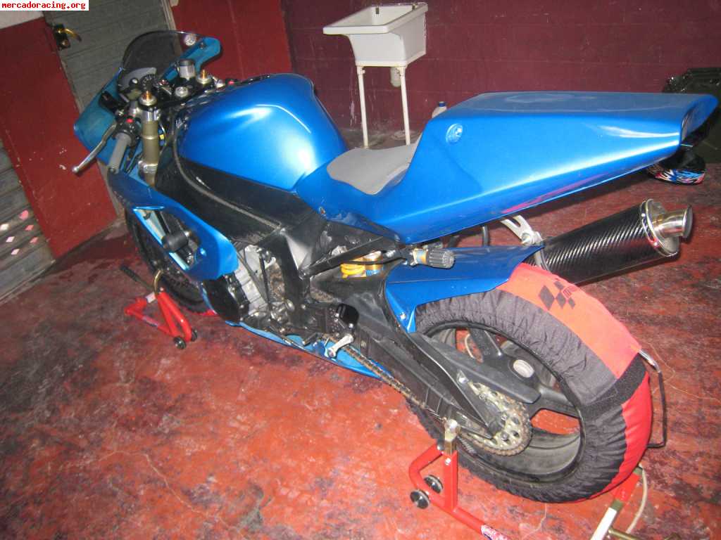 Yamaha r1  03 competicion, 4900€