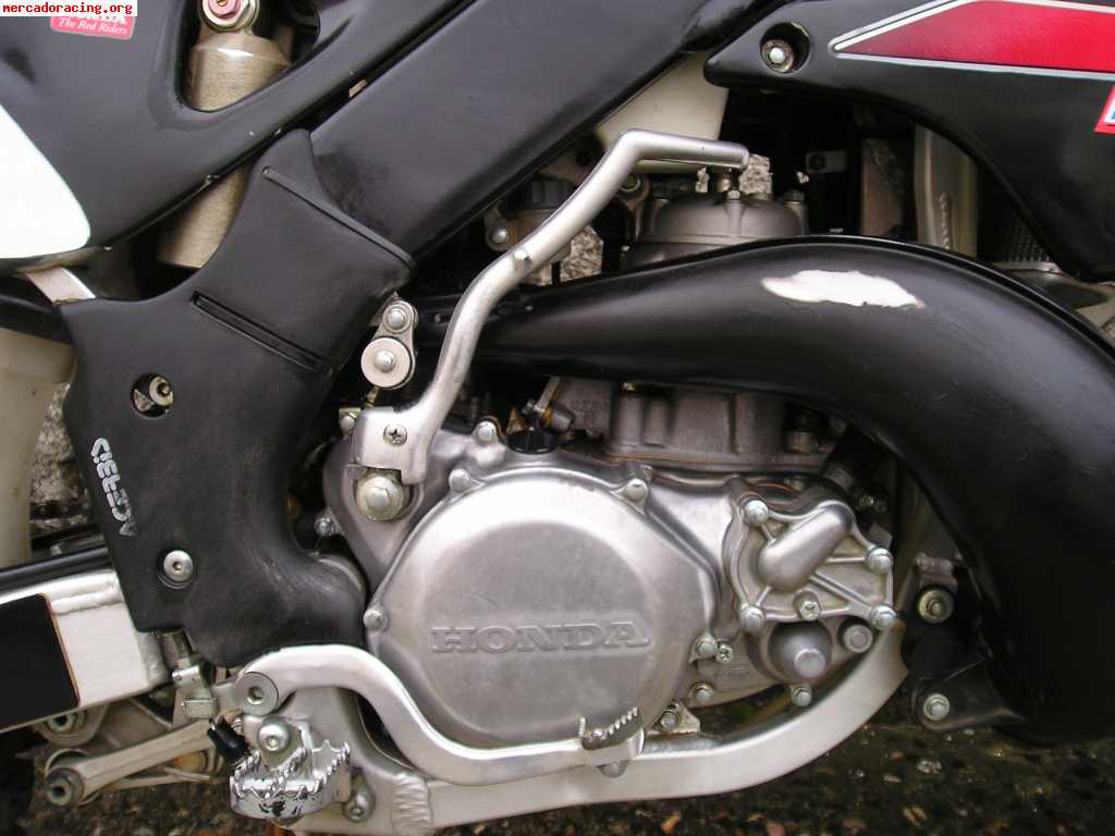 Vendo honda cr 250 r 1999