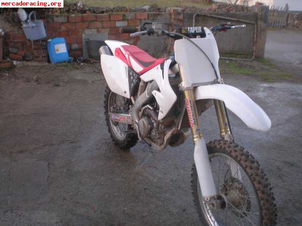 Se vende honda crf 250