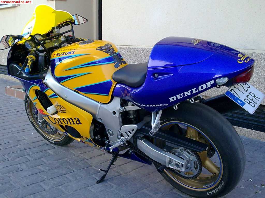 Gsxr 600 serie limitada coronita muy mimada