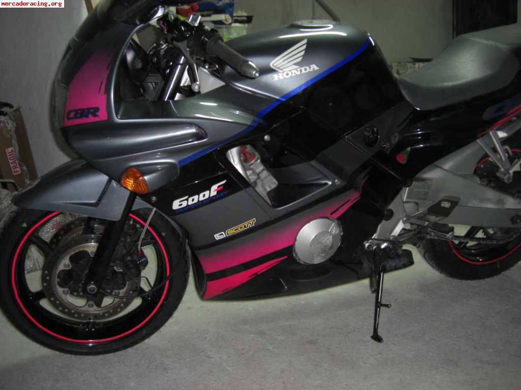 Vendo cbr 600 del 92 inpecable o vendo despiece