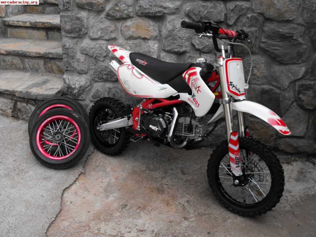 Se vende pit bike 150cc con pak supermotard