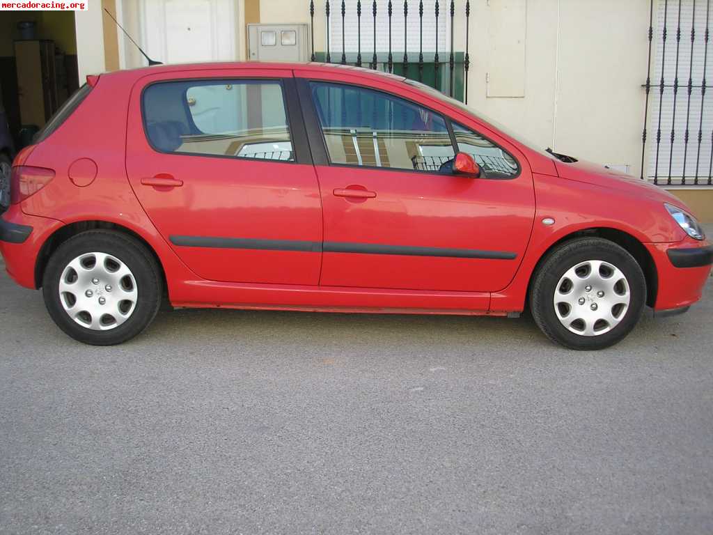 Se vende o se cambia peugeot 307 hdi 90cv.