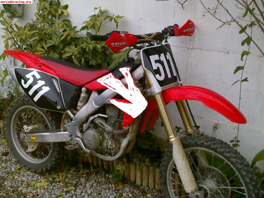 Se vende crf 250 4tiempos 2007 