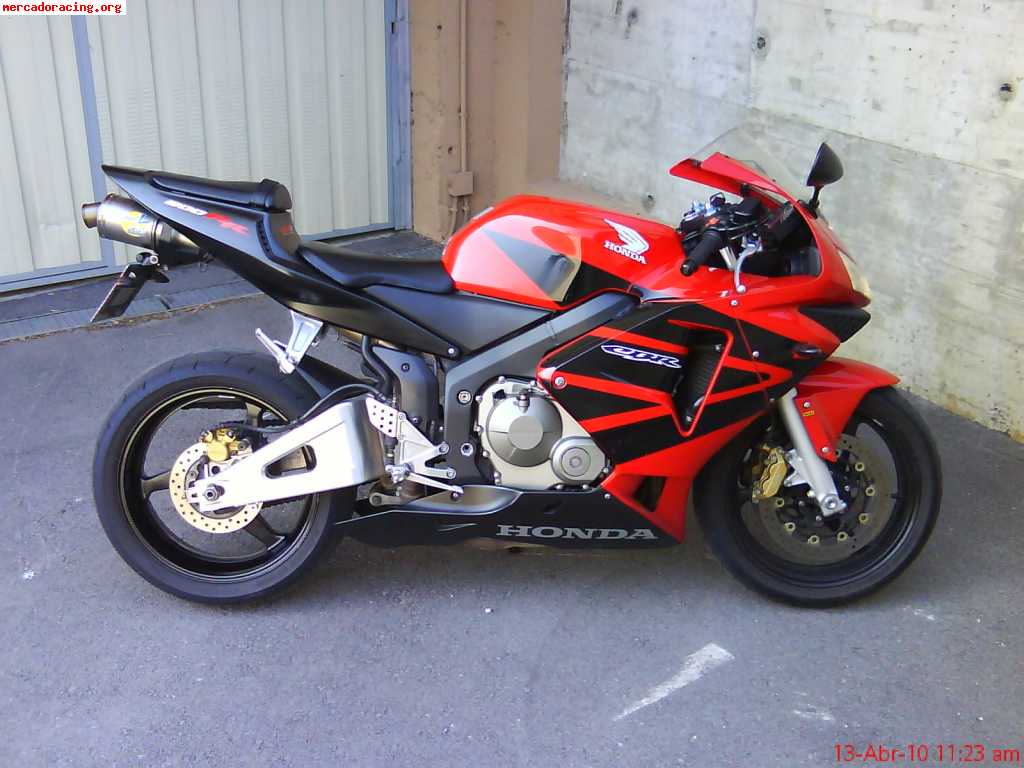 Cbr 600rr 2005 ( 4300€ )