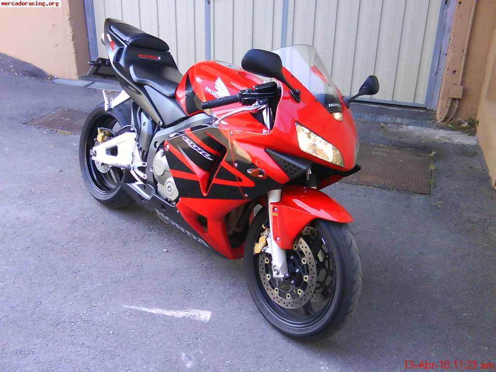 Cbr 600rr 2005 ( 4300€ )